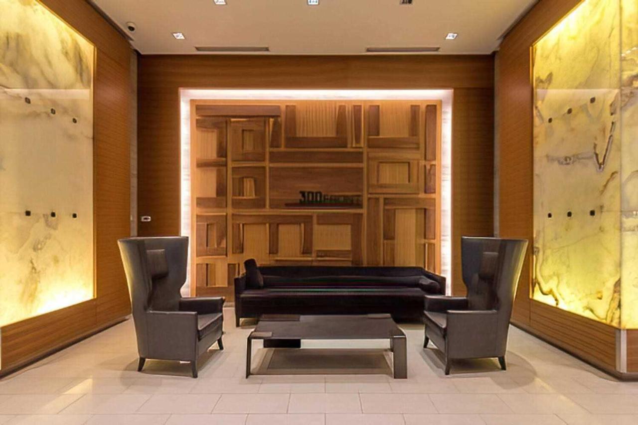 Luxury Condo Prime Location Toronto Buitenkant foto